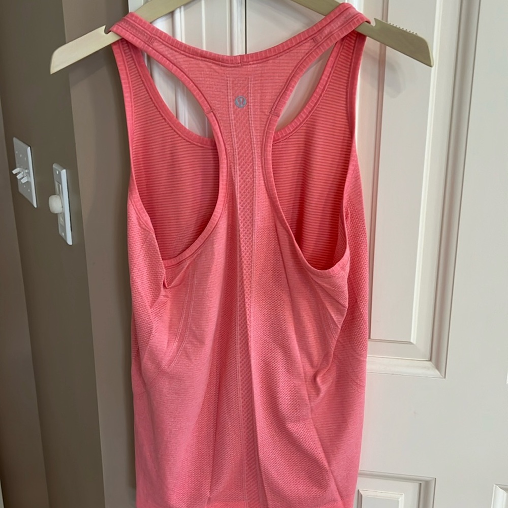 Lululemon Swiftly Tank Size 10 Heathered Flash Light